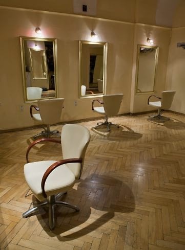 Salon Roman